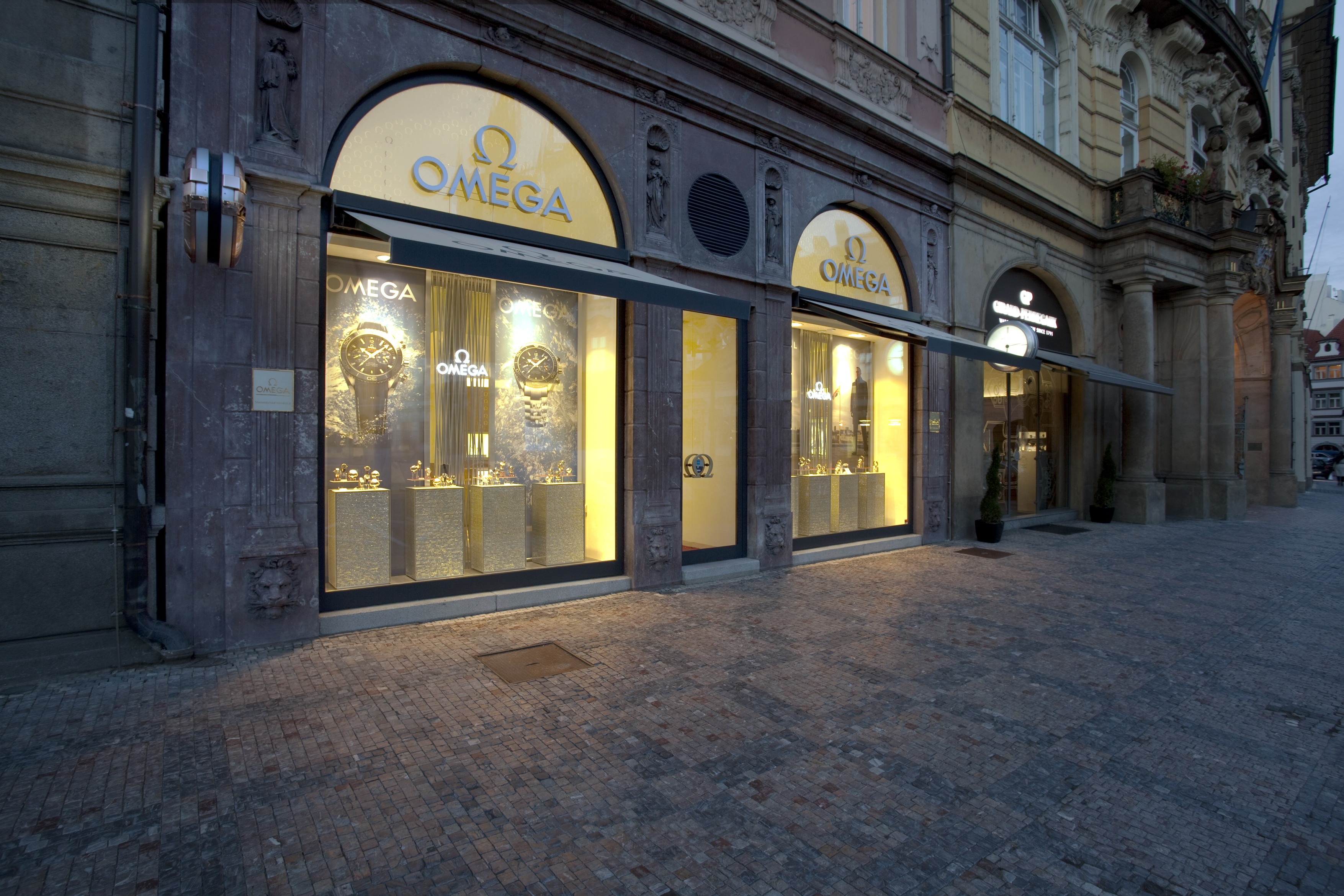 OMEGA Boutique-5