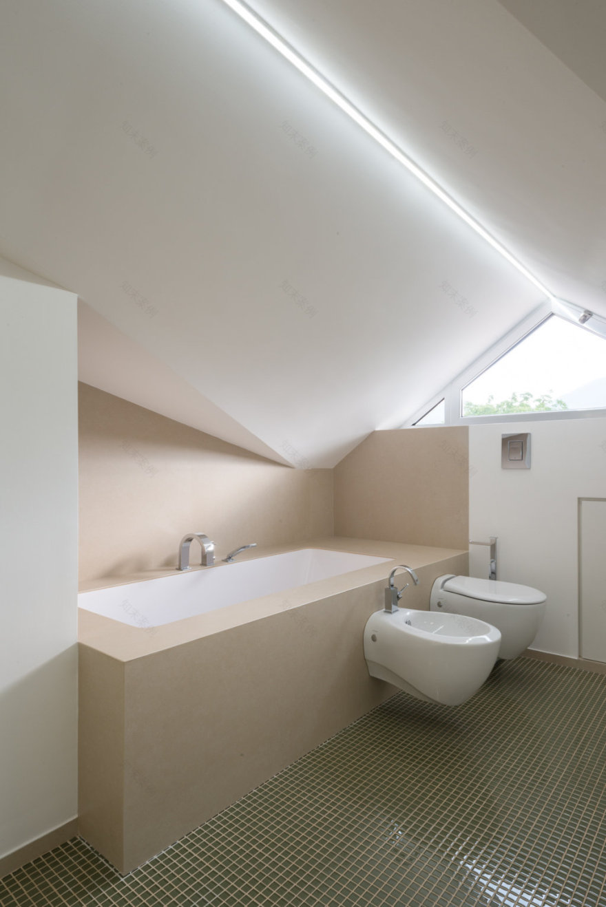 因泰诺·纳·11-24