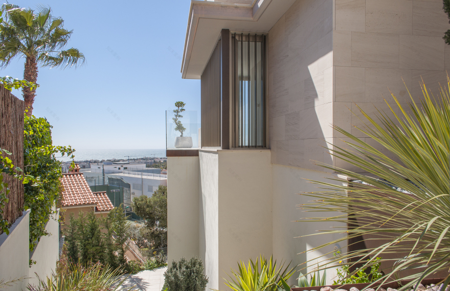 瓦尔皮内达,锡切斯的家庭住宅-16