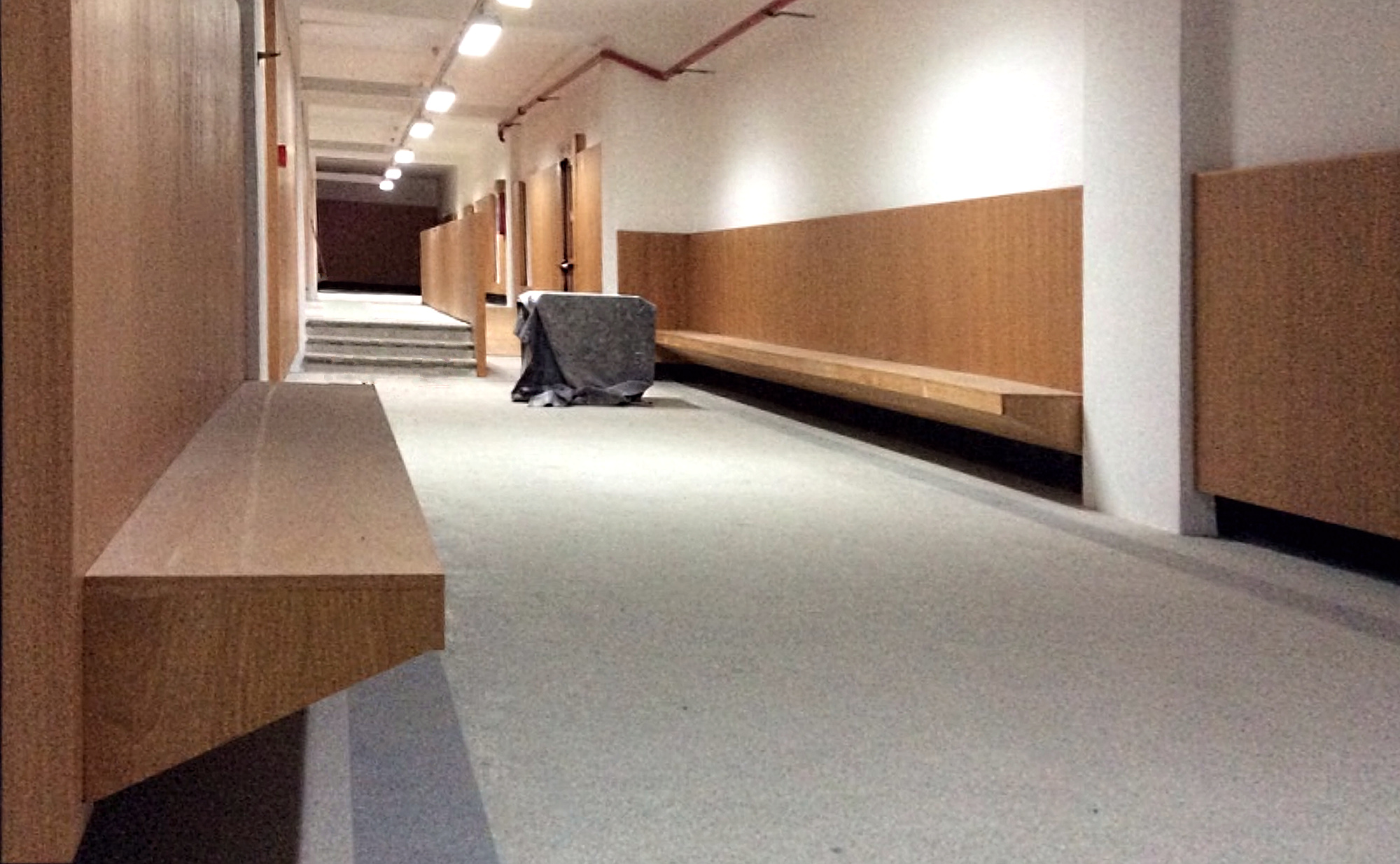 意大利撒丁岛中学实验室改造-1