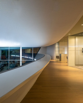 José Martinez Silva丨办公建筑丨AUDI Integrated Facilities. Sportmaran . Coimbra