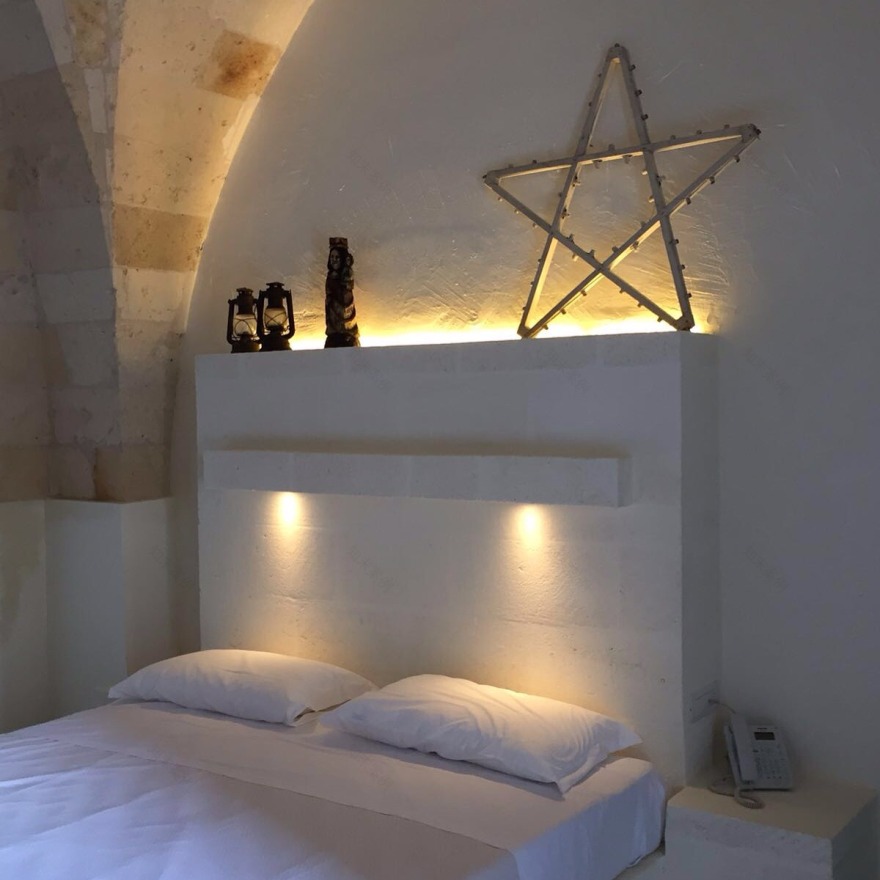 意大利乡村“贵族小屋”变身为葡萄酒度假胜地-9