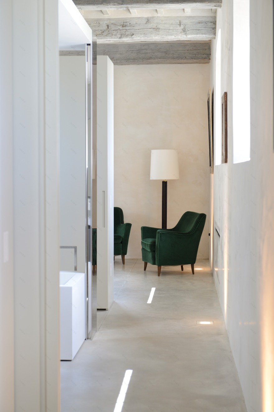 意大利百年烟草工厂改造,绿色建筑与艺术的完美融合-10