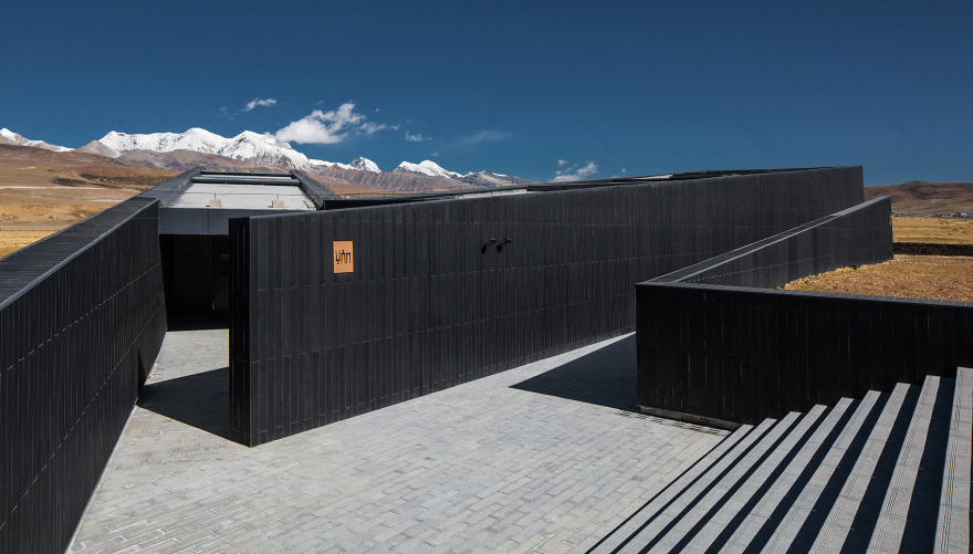 雪山下的神圣黑帐篷——藏地观景平台设计-44