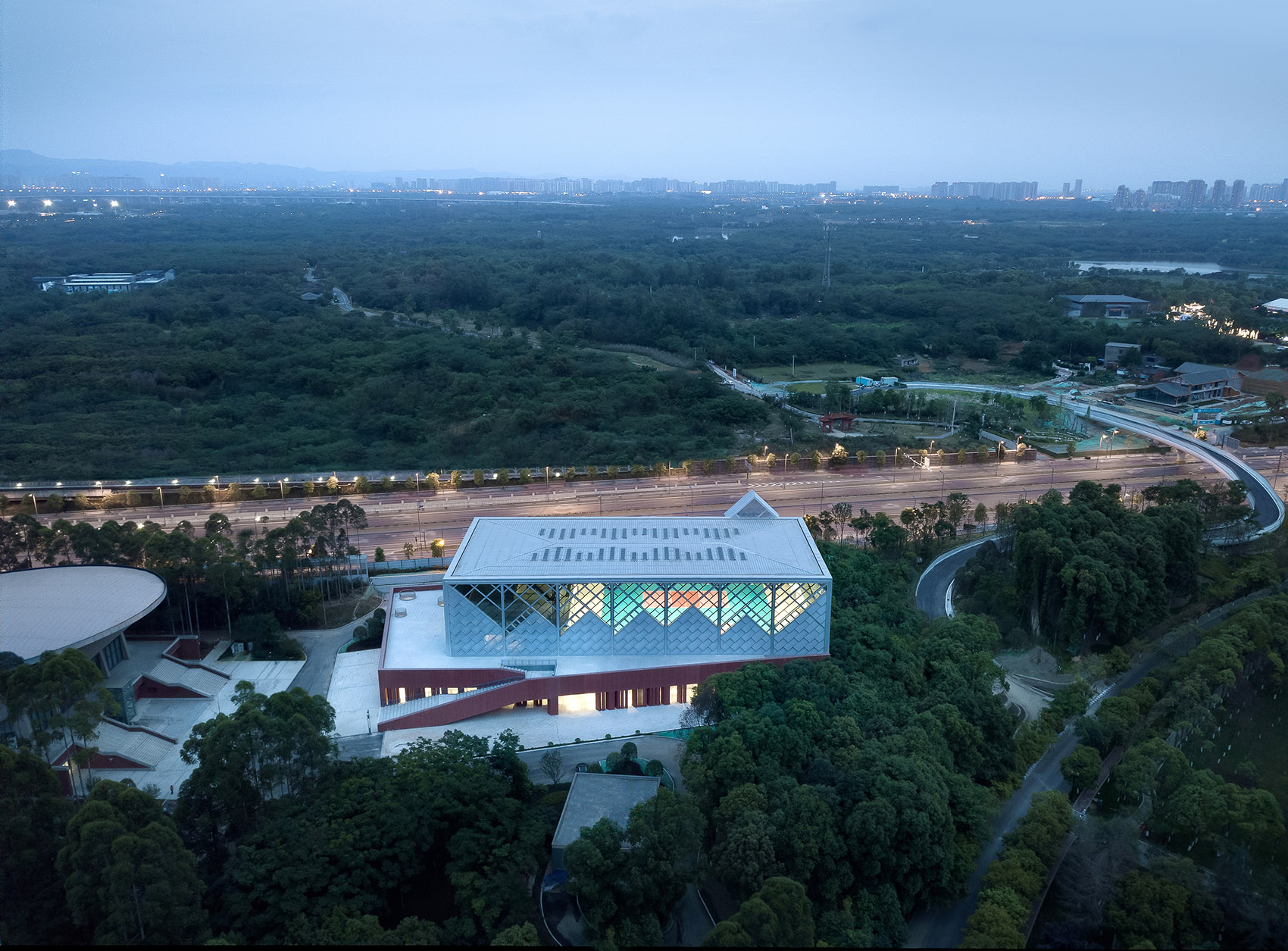 成都大学排球训练馆丨中国成都丨中国建筑西南设计研究院有限公司-3