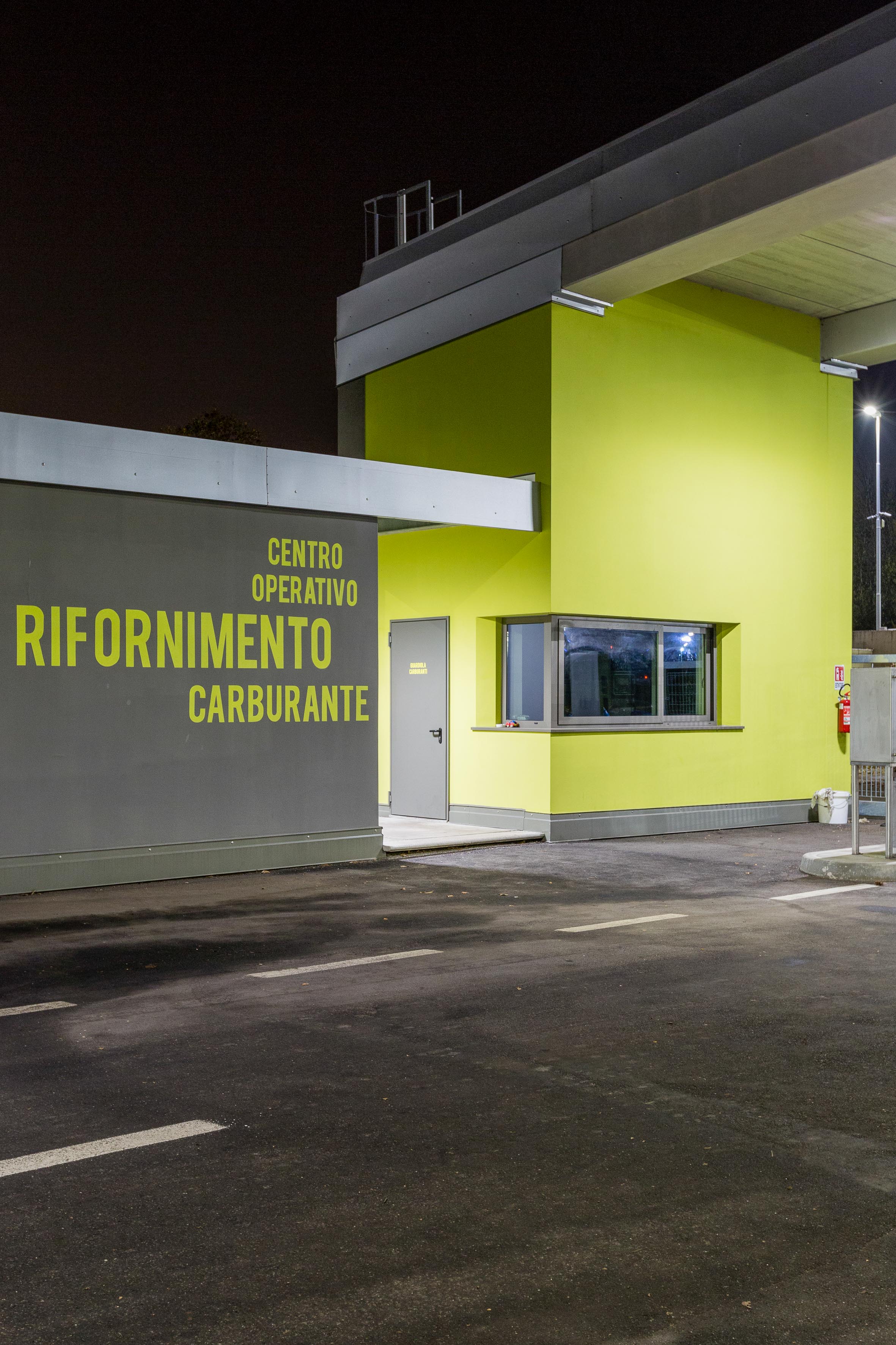 绿色屋顶的可持续建筑设计-13