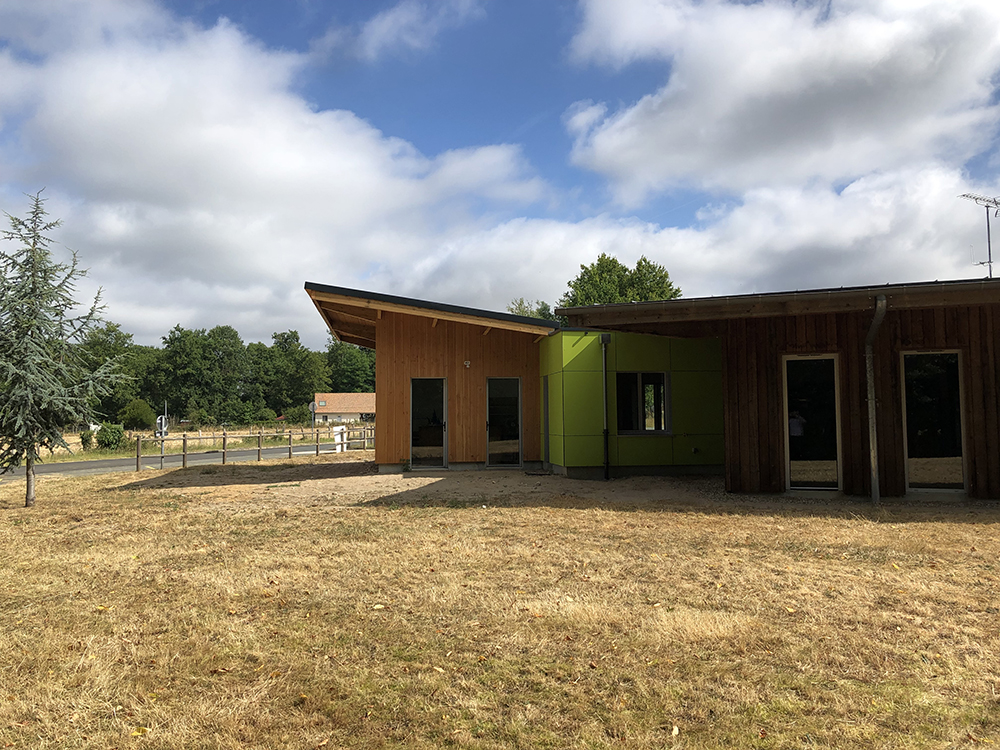 Une école un peu plus grande-8