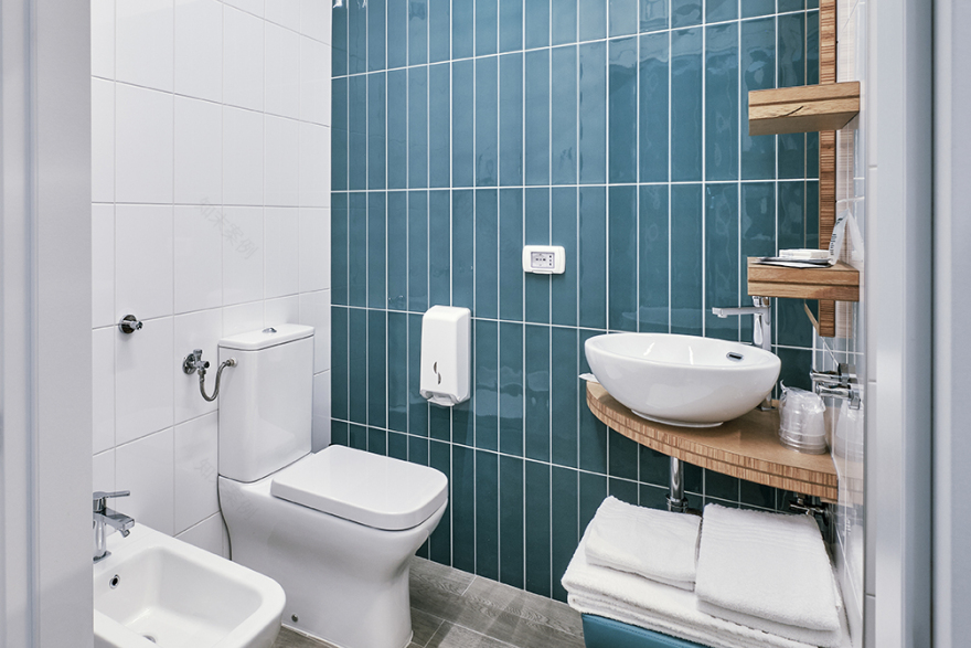 海沙共舞,简约几何的环保酒店设计-5