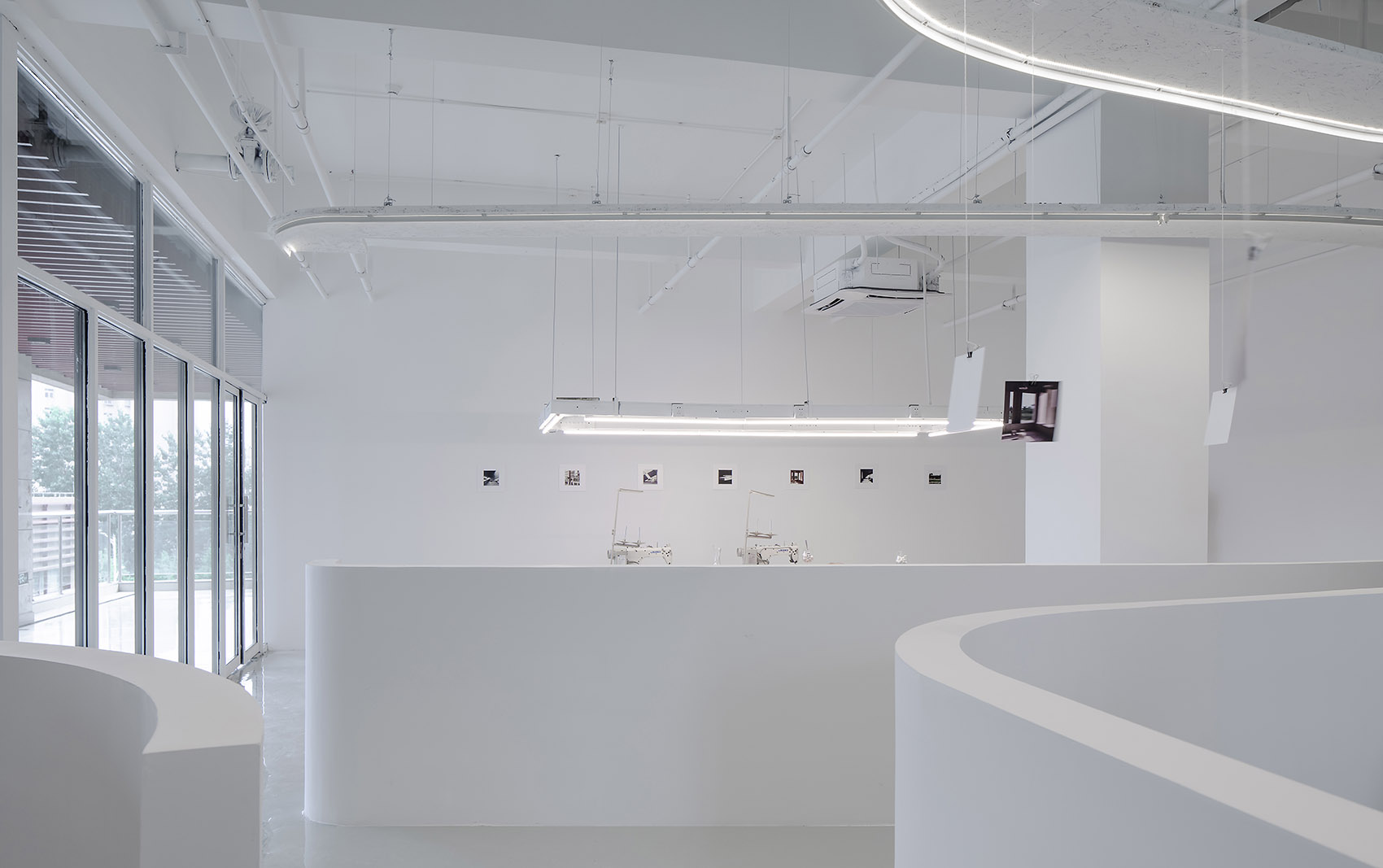 柔物展厅，南京/软性模糊的展览空间带来反日常的感官体验-14