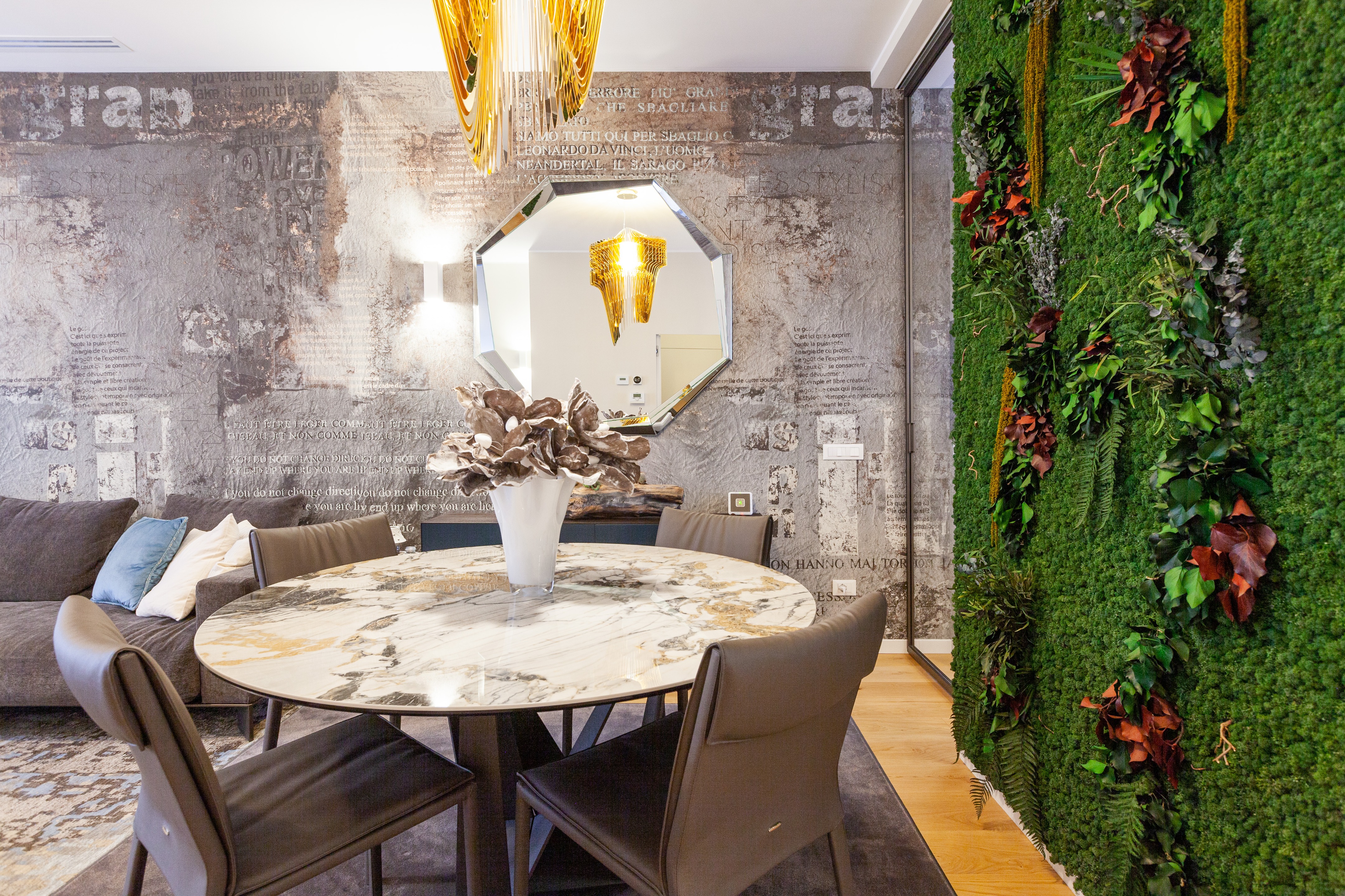 米兰中央车站公寓绿色垂直墙面设计丨意大利米兰丨CLM Design & Contract-7