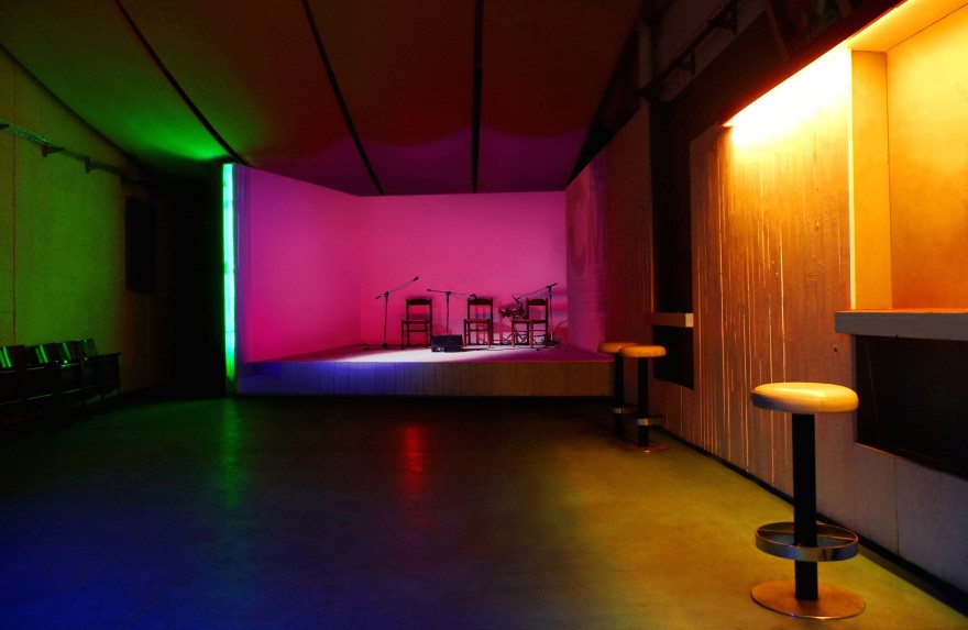 Casa Malasangre 多功能空间设计-0