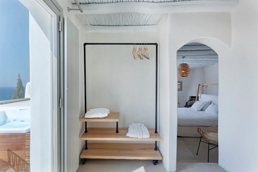 Mykonos 岛上的 Legacy Suites 酒店 - 室内设计亮点与自然环境完美融合-20