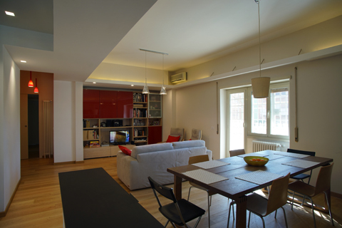 意大利北部公寓的精致翻新-1