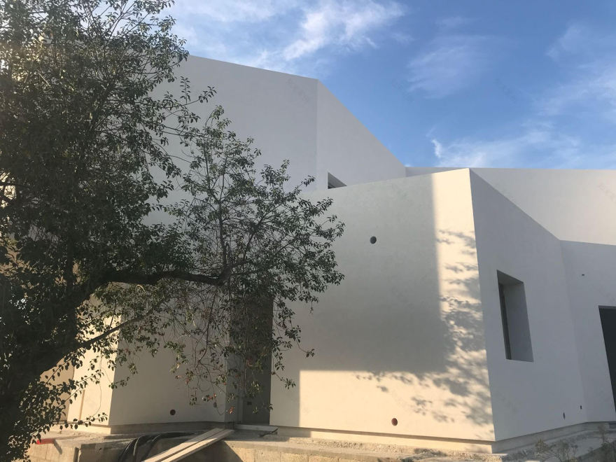 线性白建筑 | 家庭住宅的简约之美-13