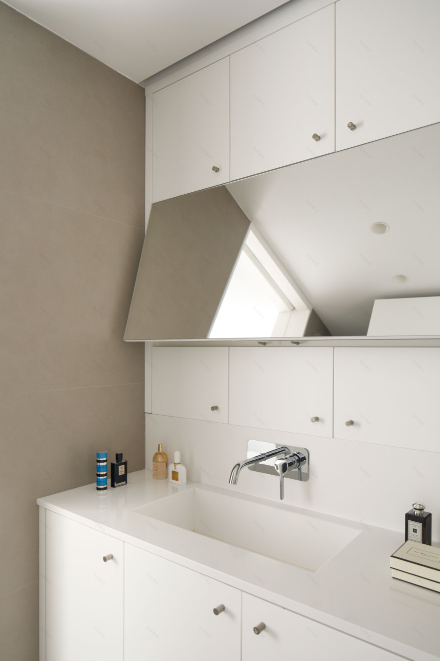 颠覆 70 年代旧公寓,打造明亮宜居空间-15