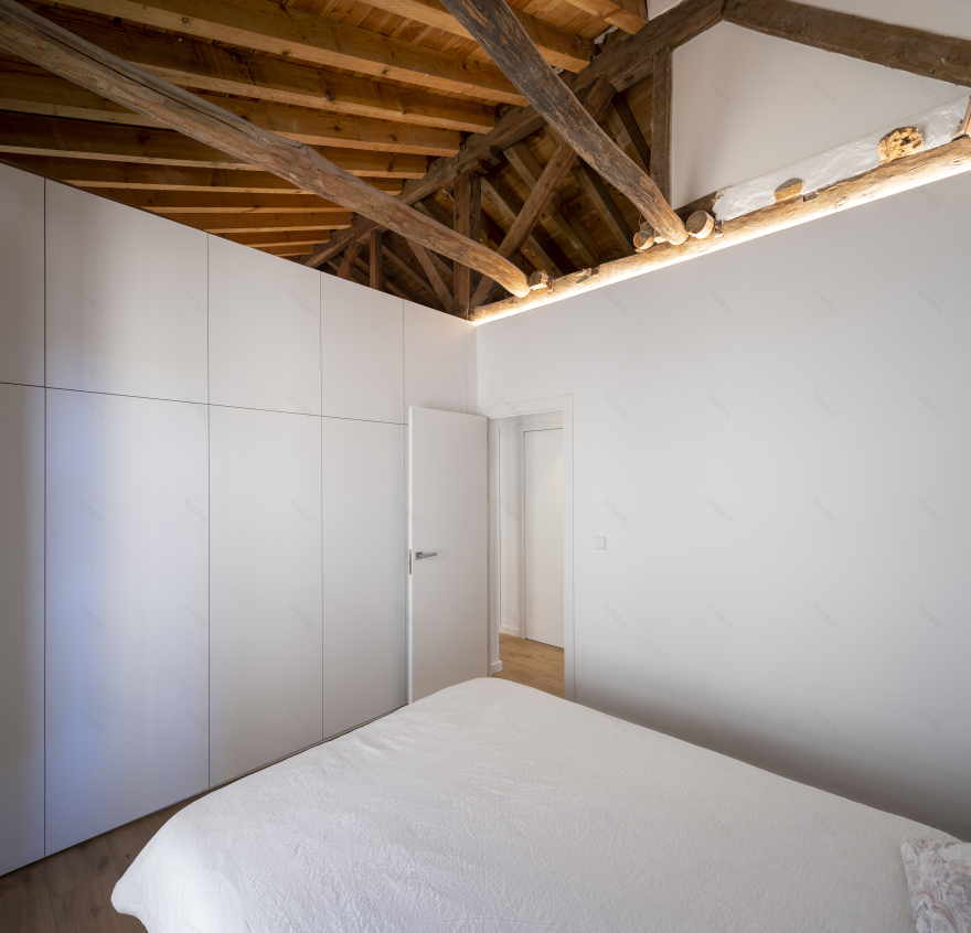 格兰纳达教堂住宅改造-24