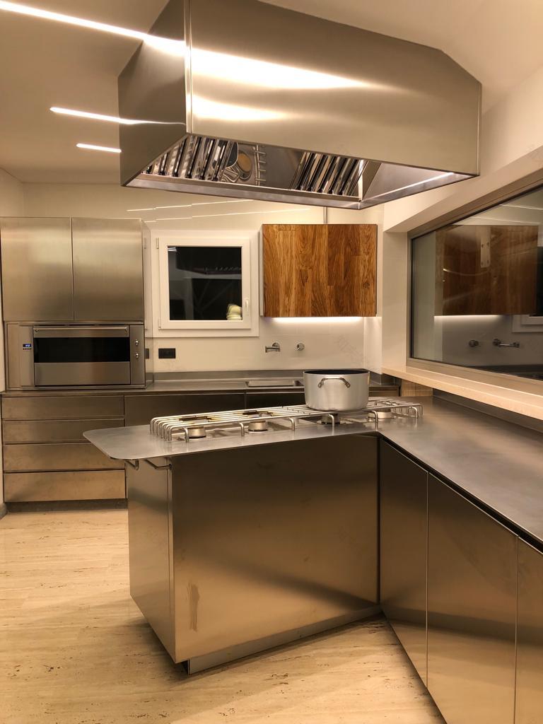 现代风格钢木厨房,优雅品质生活的选择-1