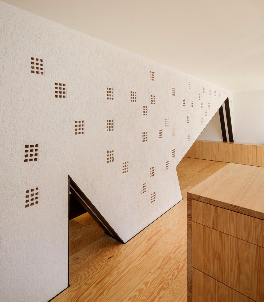 旧墙中的光影视界 · 格拉纳达公寓改造-9