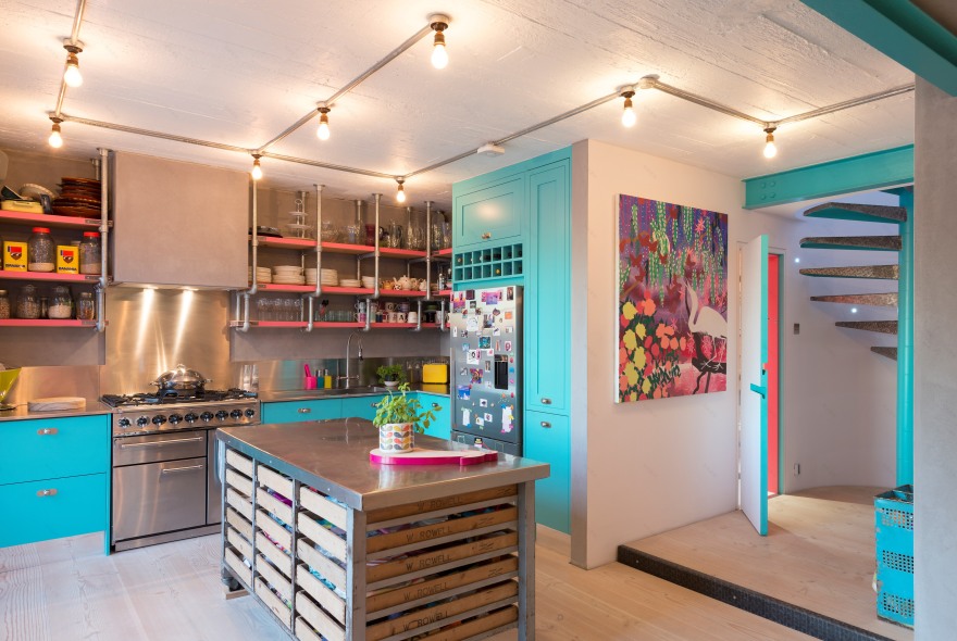 色彩斑斓的边界突破,Cleo 的时尚别墅-18