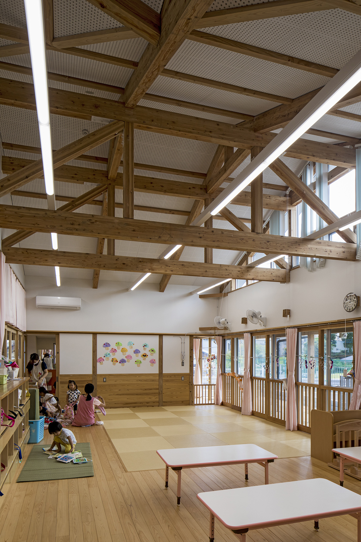 日立市立花山幼儿园，日本/为孩子们创造被山环绕的自然之家-60