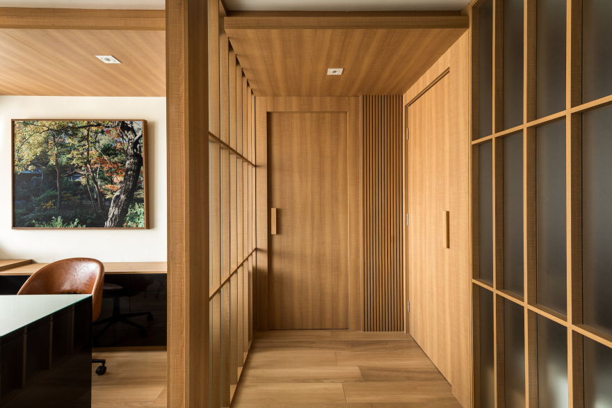 木与玻璃的温润美学,韩国口腔诊所设计-8