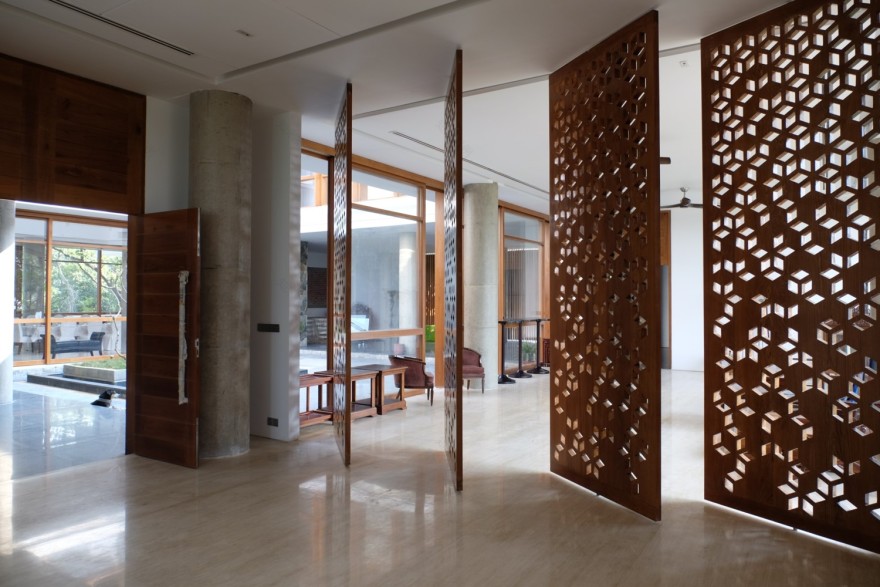 新加坡 Bedmar & Shi 联手打造,Khan 住宅的室内设计之美-3