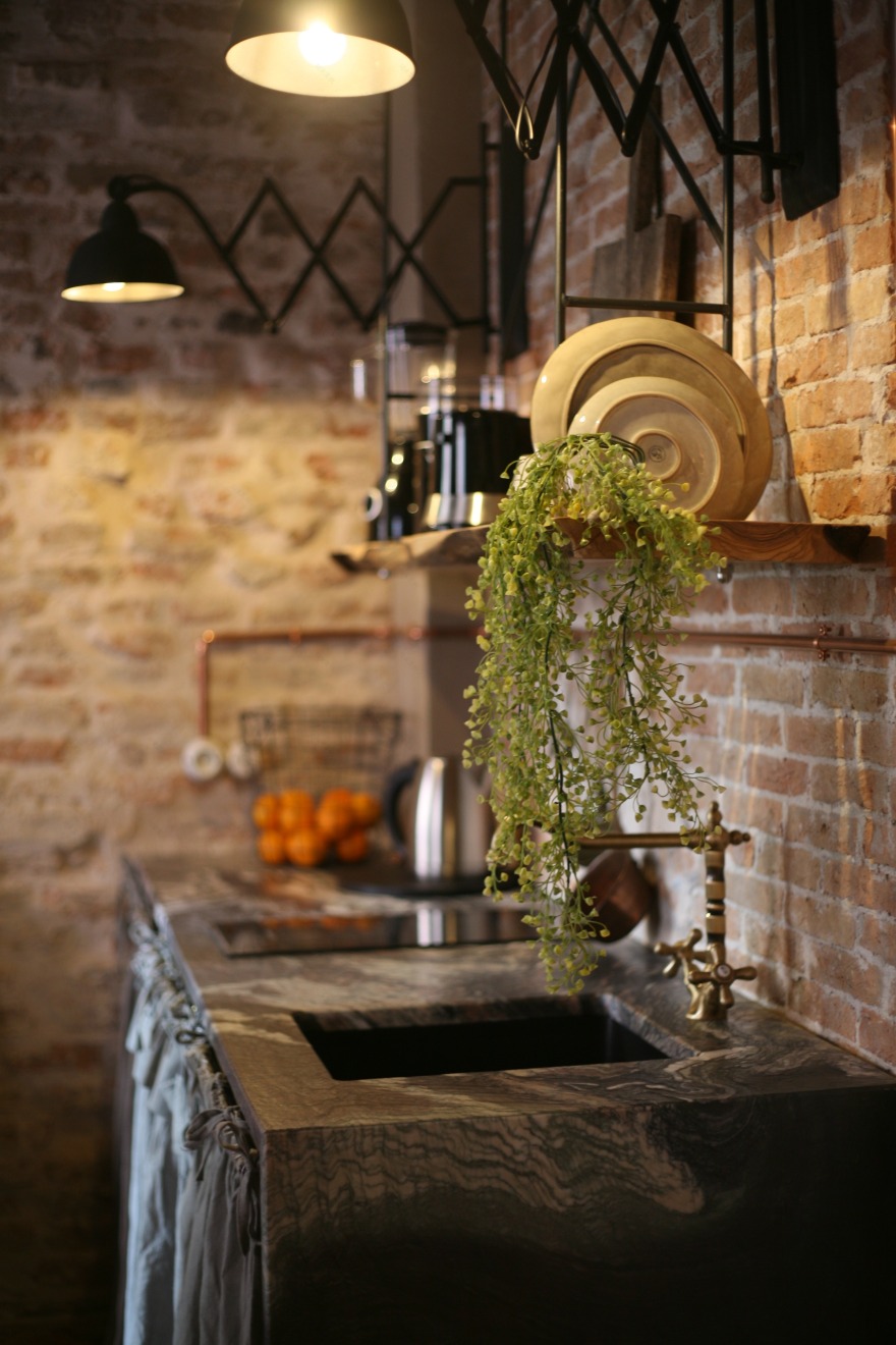 威尼斯历史中心的三套迷人小公寓-12