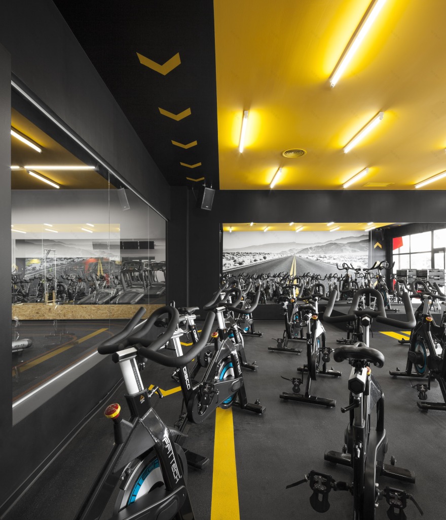 卡路里蒙蒂茹俱乐部-7