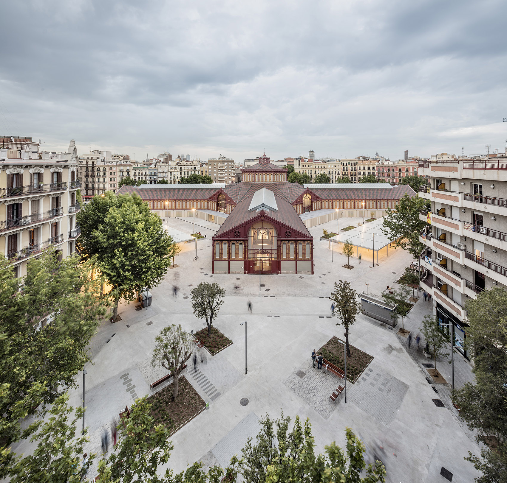 圣安东尼市场翻新项目，巴塞罗那/保留周日市场，增加公共活动空间-3