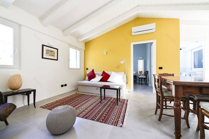 意式简约风的海景度假屋-4