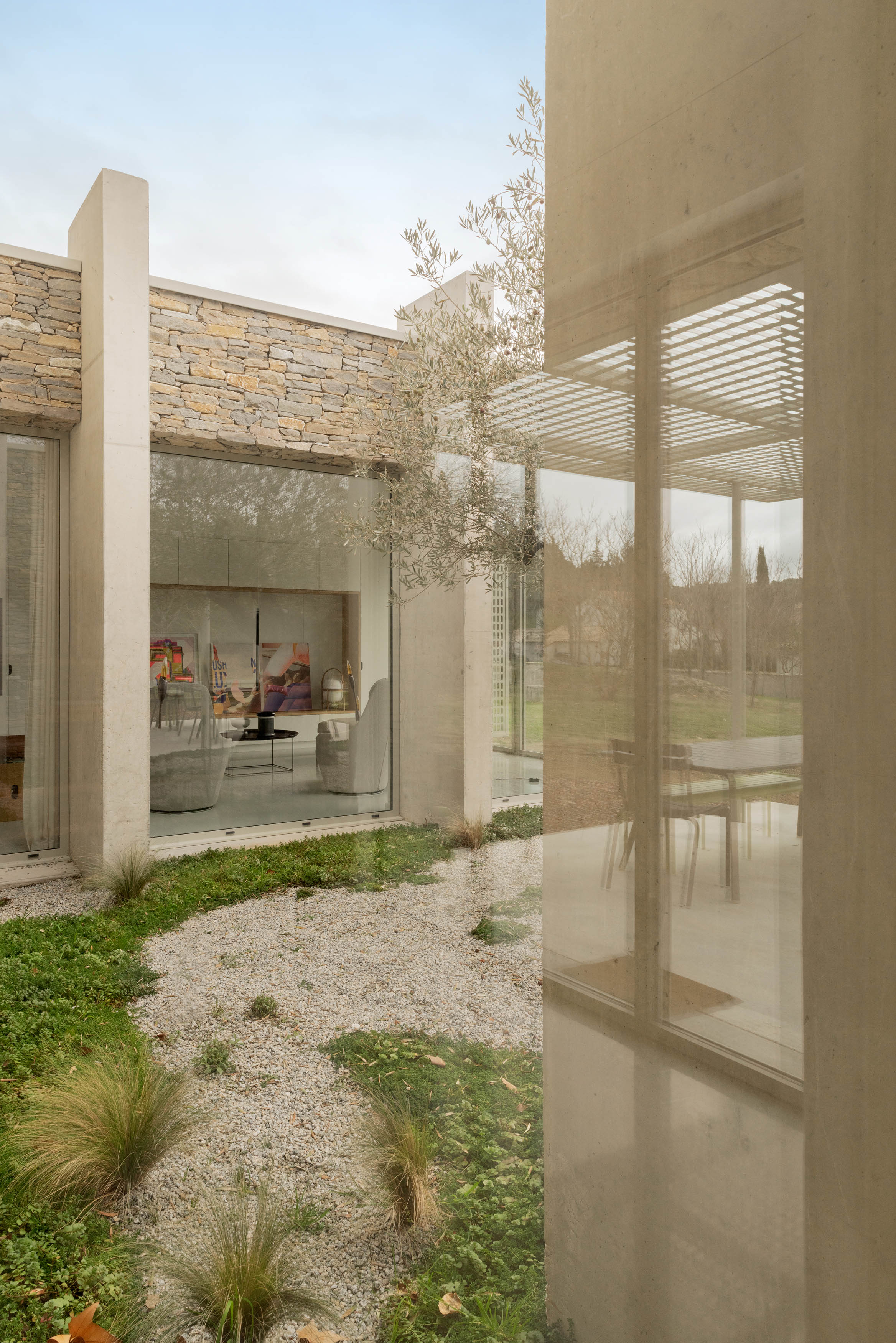 乡村别墅的现代新生 | BON 之家与两翼扩建-17