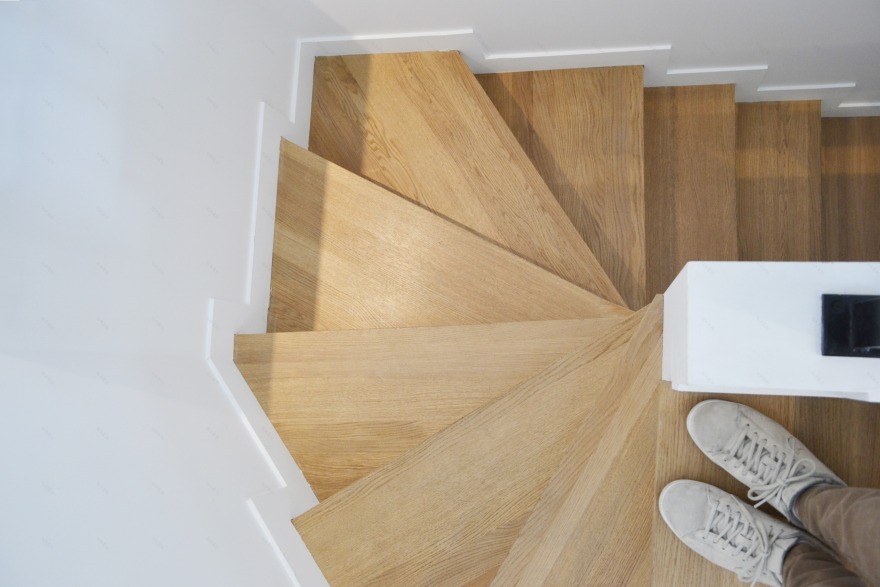 巴黎埃菲尔铁塔美景尽收眼底的两层复式公寓改造-14