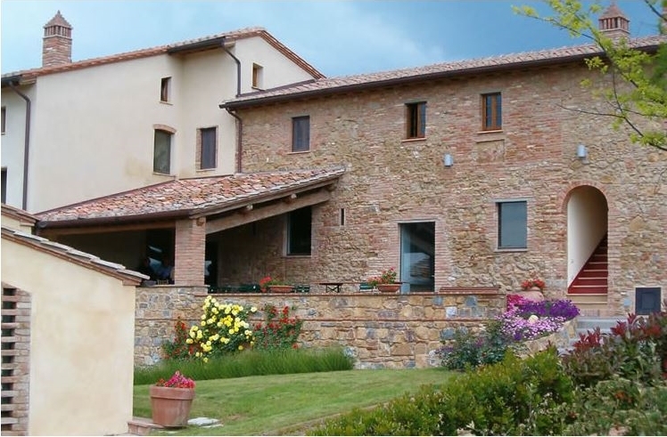 农舍新生,原木金属共筑和谐空间-2