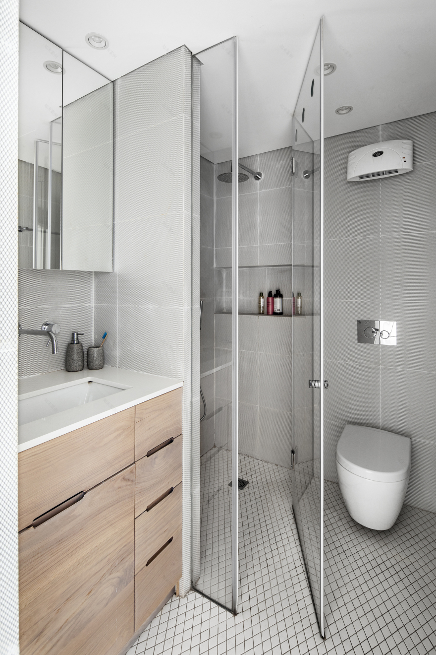 Tel-Aviv 五口之家公寓改造,明亮宽敞的现代生活空间-20