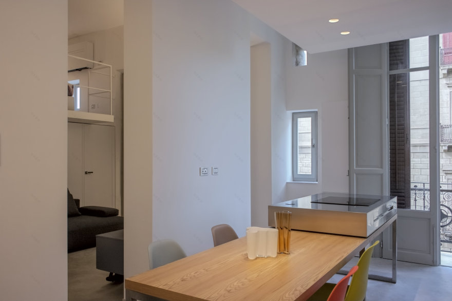 意大利 40 平米迷你公寓的惊艳设计-2