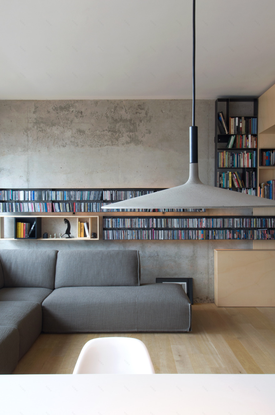 简约实用,功能齐全的家庭工作室公寓改造-1