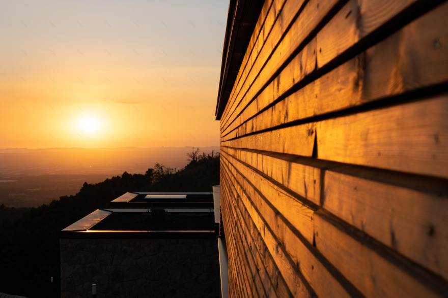 绿意盎然的自然之家——意大利 Villa Luz 别墅设计-23