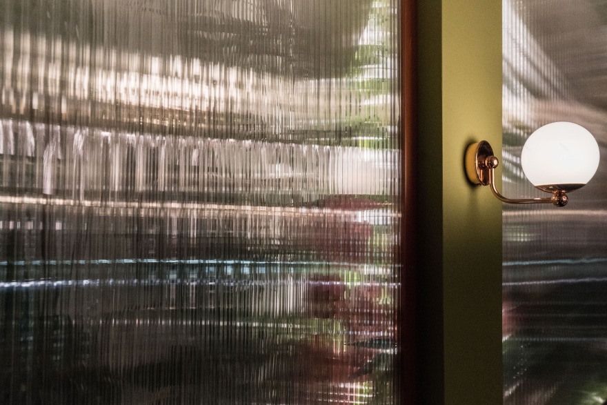 迪奥拉码的“昆斯咖啡馆” | 几何图案与柔和色调的完美融合-16