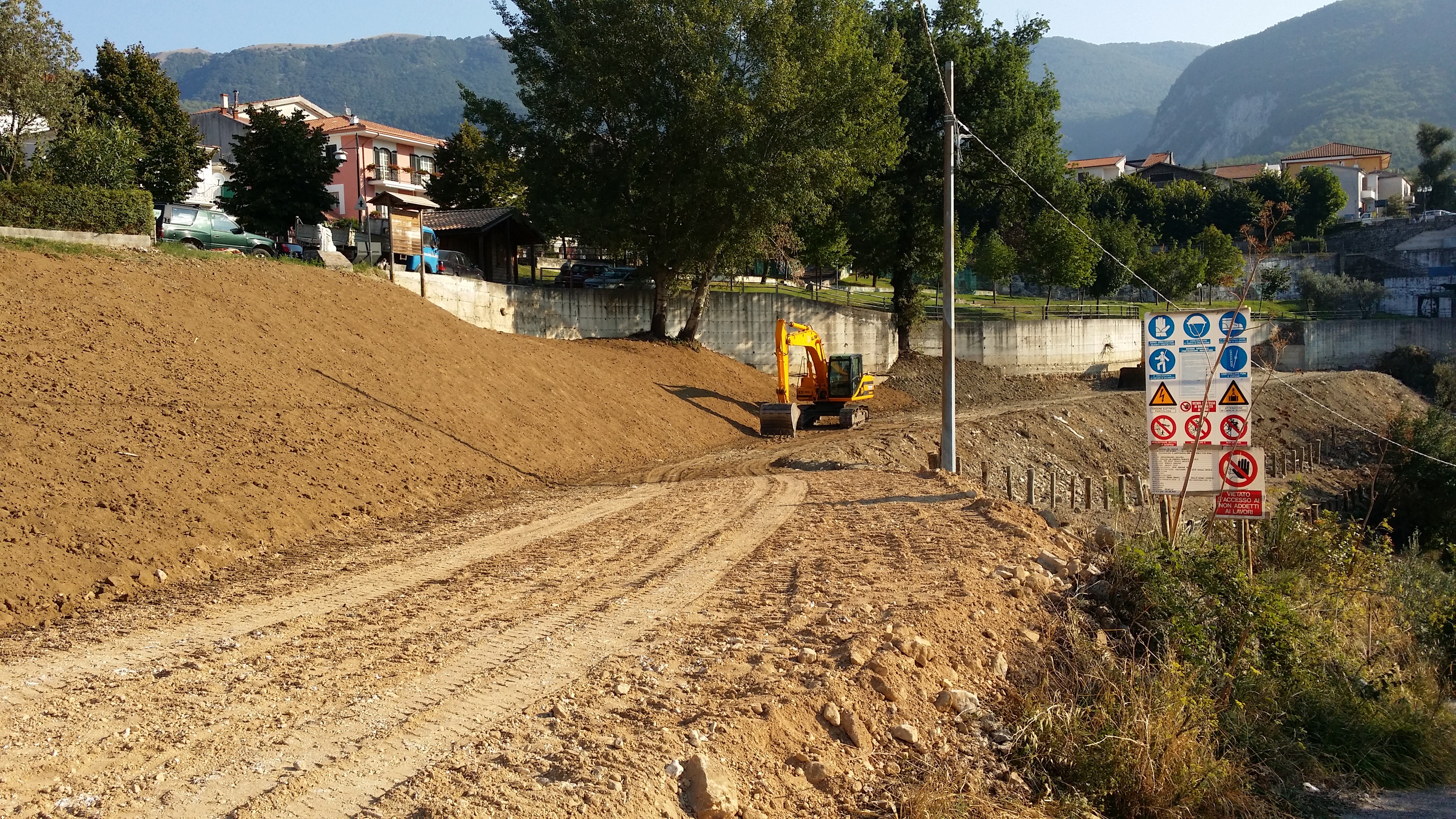 Lavori di sistemazione e completamento Area Anfiteatro e Piazza Roma-3