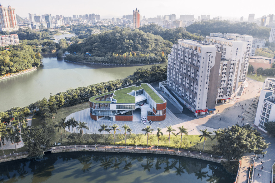 五邑大学学生服务中心丨中国江门丨华南理工大学建筑设计研究院有限公司-2