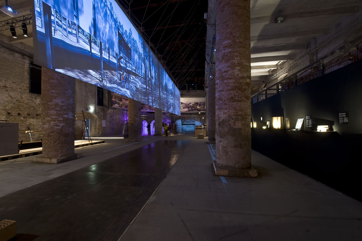 Corderie dell'Arsenale - Biennale di Venezia 2016-49