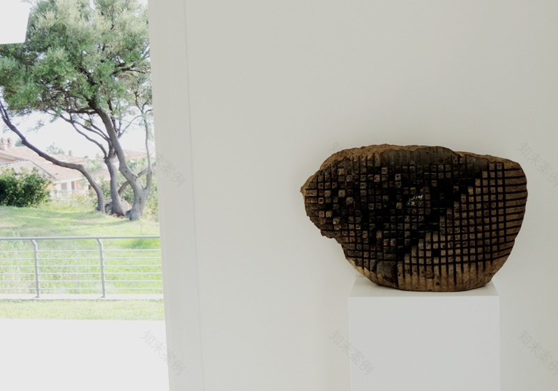 融合海景的复古家园-31