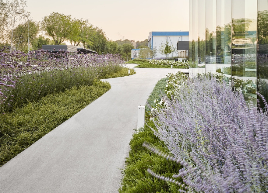 MANGO 设计中心景观项目 | 巴塞罗那绿色纽带-33