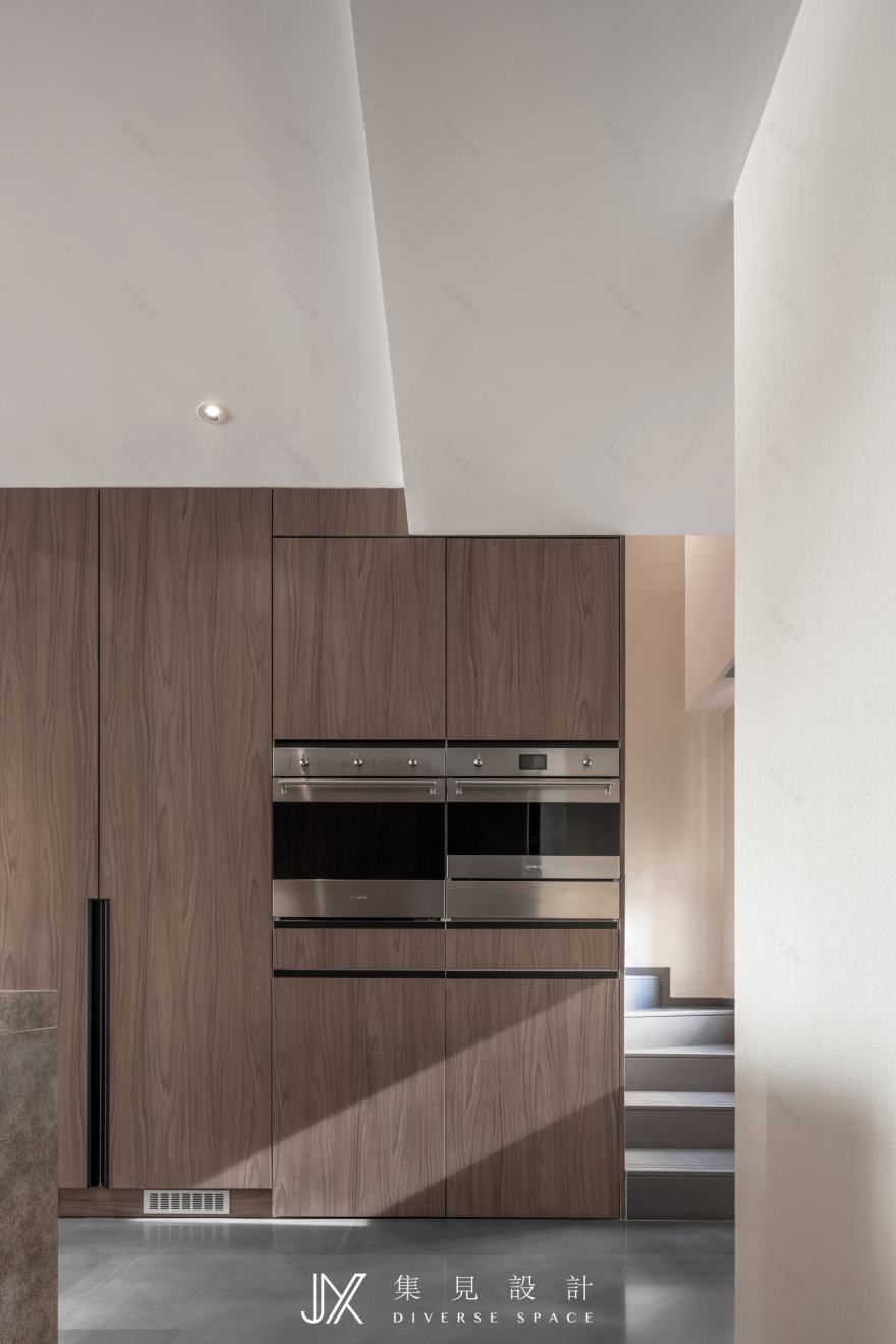 斜坡户型的学区房改造丨集见团队-14