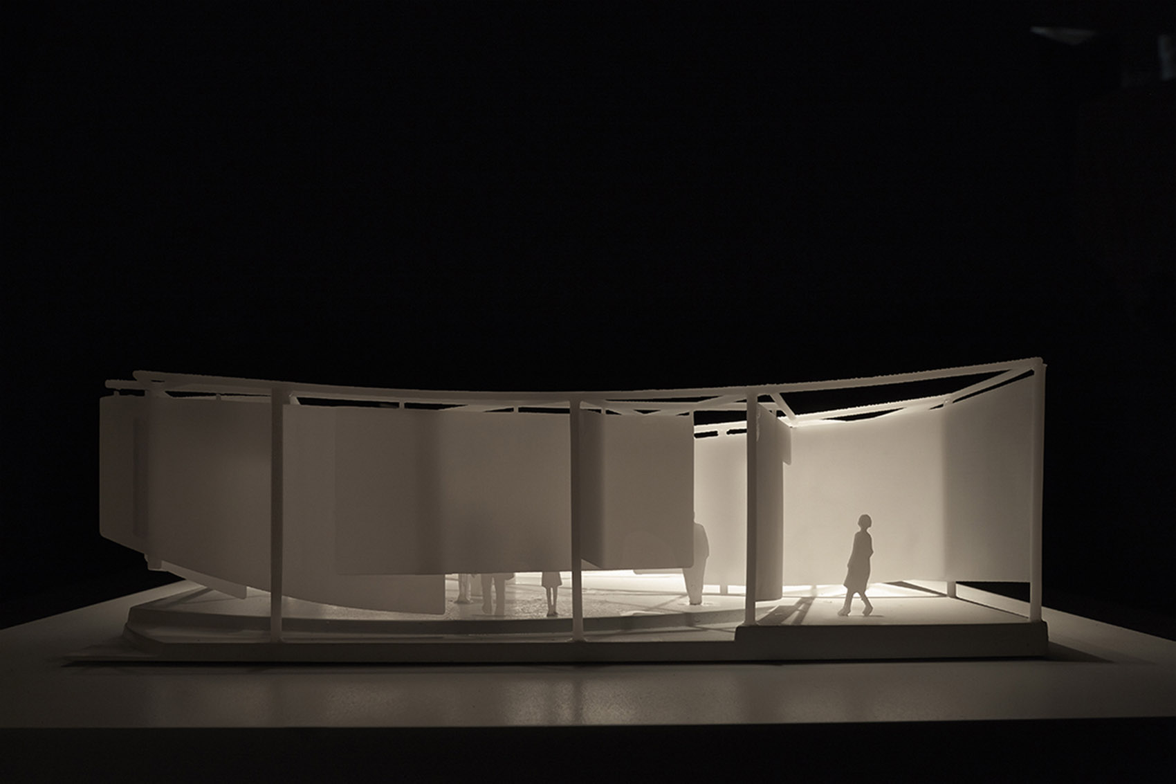 “悬浮毛毡”概念展厅，深圳/柔软的迷宫-48