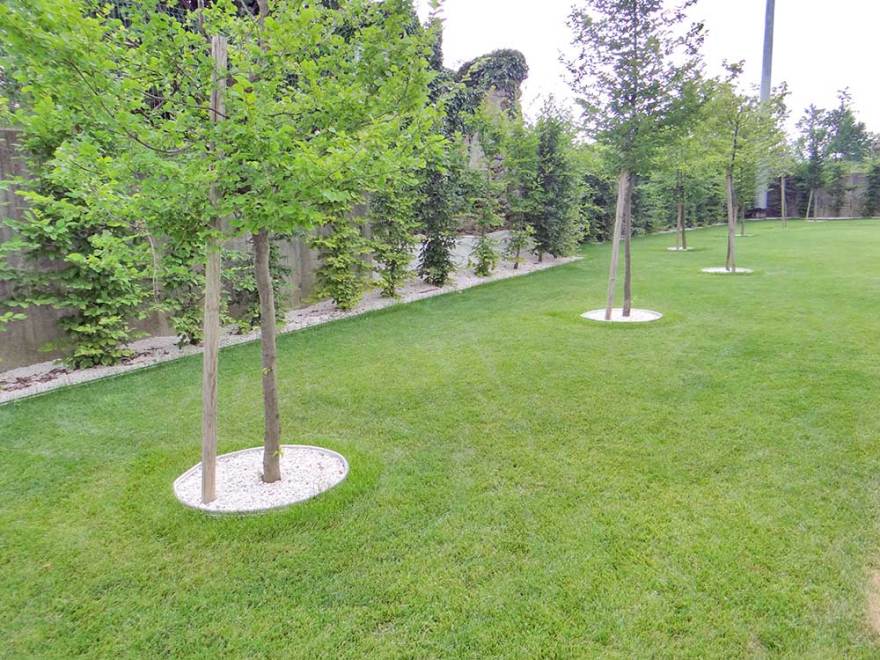 金属笼子打造独特企业围栏-4