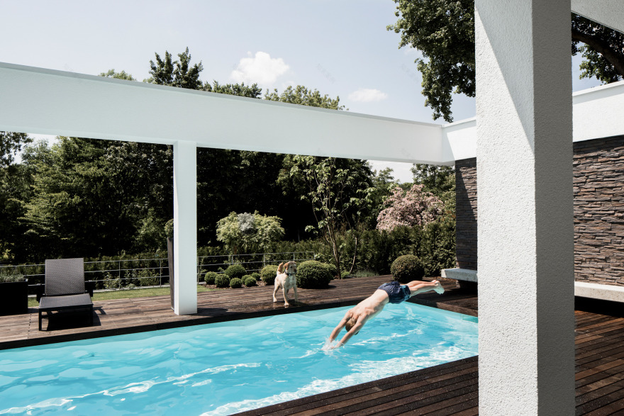 德国乌尔姆市中心的惊艳别墅设计-5