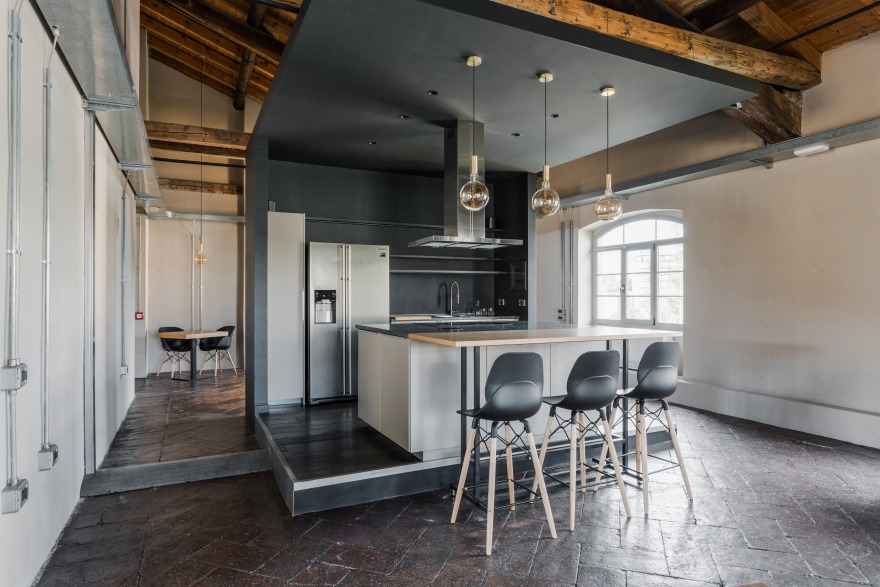 米兰工业风办公室设计-10