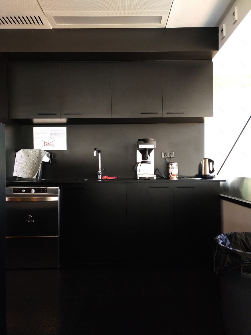 Sergi Bellvert Comas 办公建筑-26