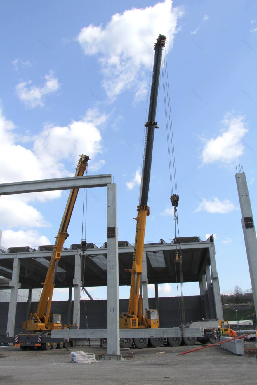 意大利钢铁工厂的现代化改造-49